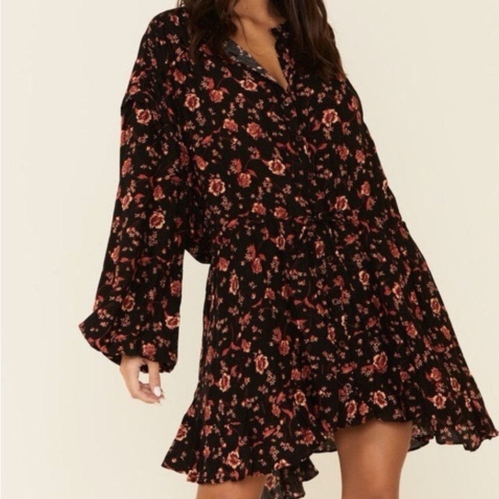 XS Free People Flower Fields Mini Dress. Excellent condition. Boho floral